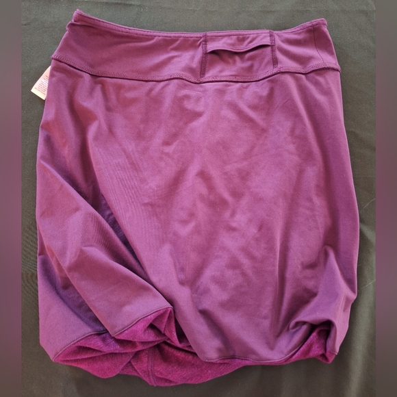 🍇ATHLETA mini skirt. Size XS - Picture 5 of 9